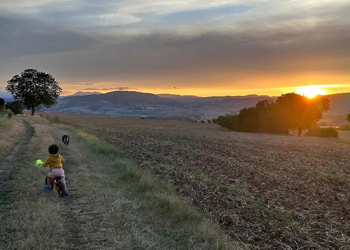 Unique 3 Centre Equestre & Snack * Vic-le-Comte